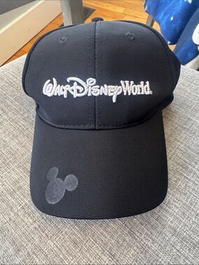 Walt Disney World Black Hat Cap Baseball Mickey Adult OS